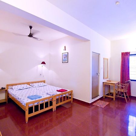 Vintage Inn Kochi Exterior photo