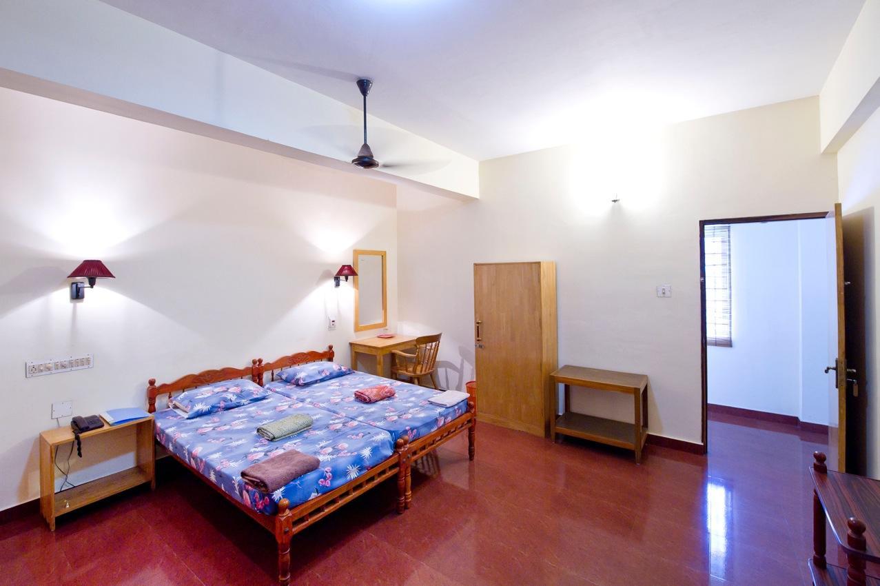 Vintage Inn Kochi Exterior photo